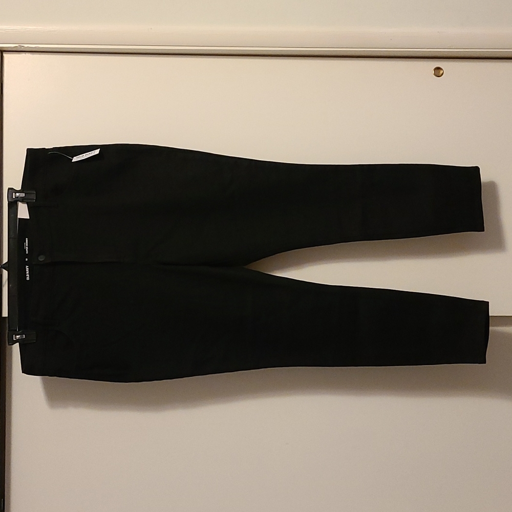 Old Navy size 18 black high-rise super skinny pants - NWT